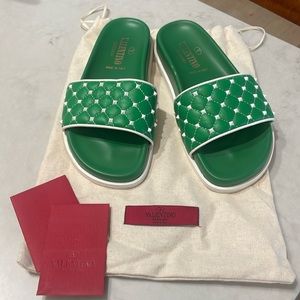 Valentino Pool Slide